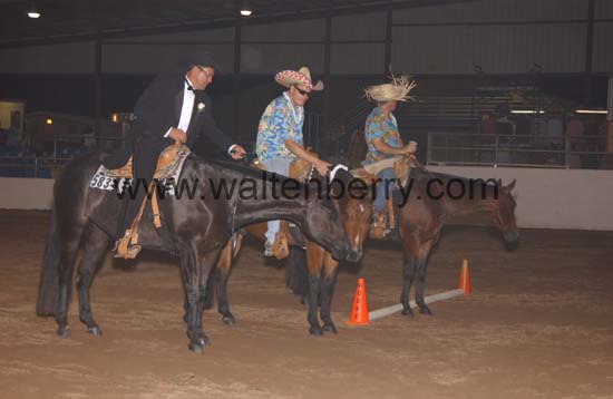 candid AZ05p9- 038