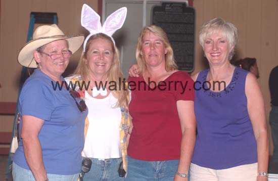 four ladies AZ05p9- 068