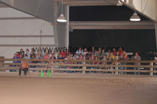 crowd WQ08p5- 029